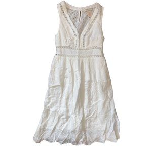 Flying Tomato white eyelet dress. Size M EUC